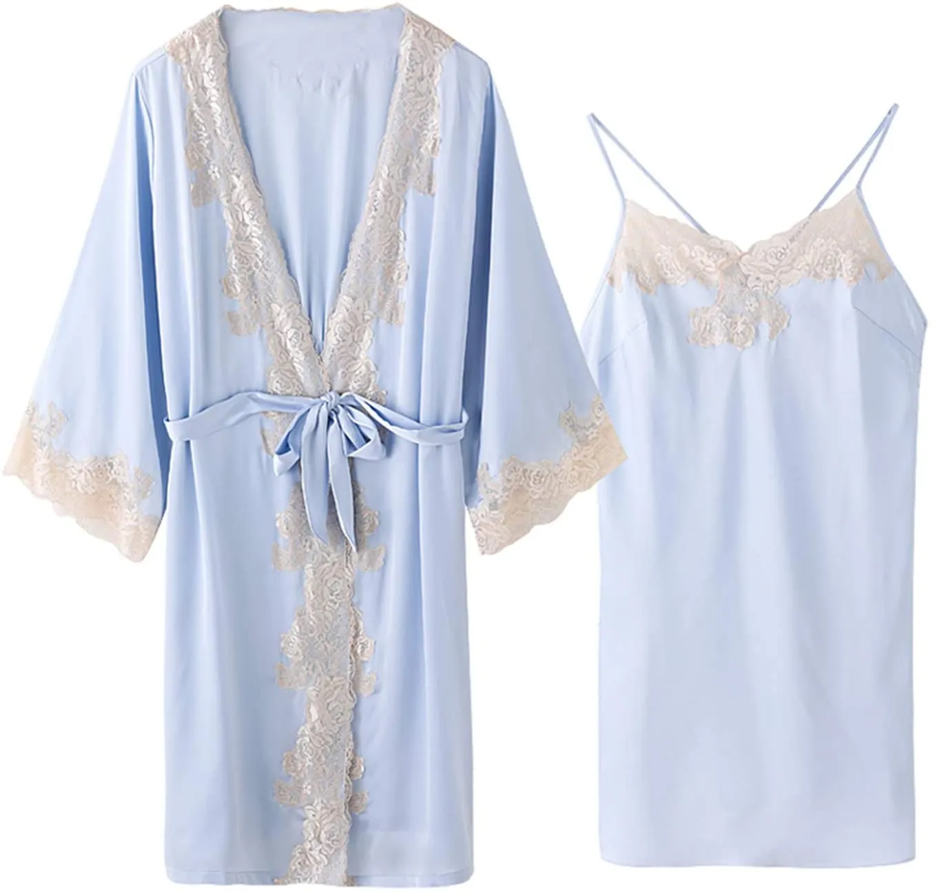 ---Lencerìa  en satèn de seda con adornos de encaje y bata de novia con cinturón venta tienda online--